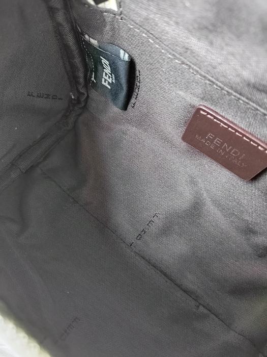 Bag Fendi cosmetic bag Beige Size 25x17x13cm