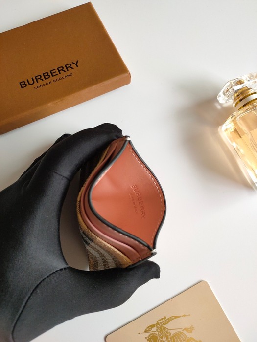 Card holder Burberry checked fabric with leather trim Beige Size 10.5x7.5cm