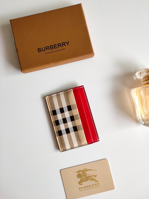 Card holder Burberry checked pattern with leather trim Red Size 10.5x7.5cm