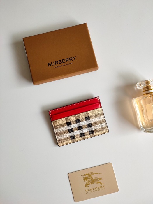 Card holder Burberry checked pattern with leather trim Red Size 10.5x7.5cm