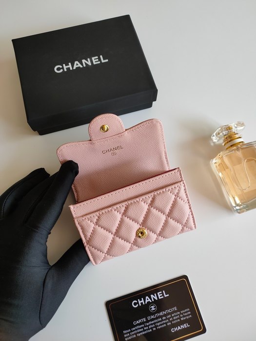 Card holder CHANEL classic flap card holder Beige Size 7.5x11.3x2.1cm