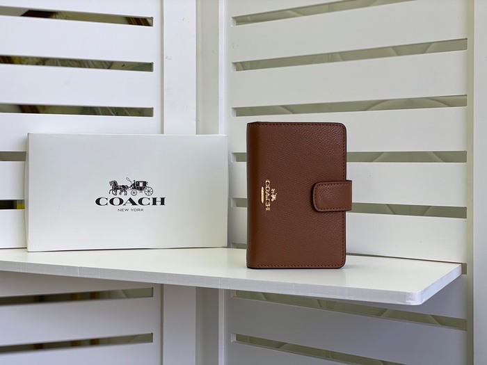 Card holder Coach Brown Size 15x11cm