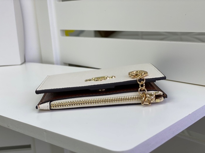 Card holder Coach folding snap card holder Beige