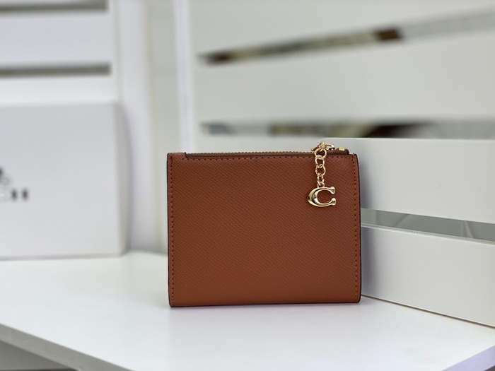 Card holder Coach short fold snap card holder Brown