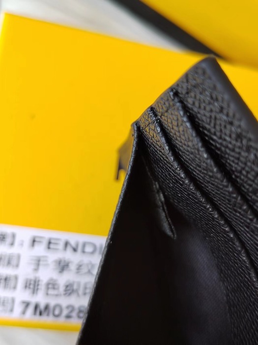 Card holder Fendi bi fold card holder Black