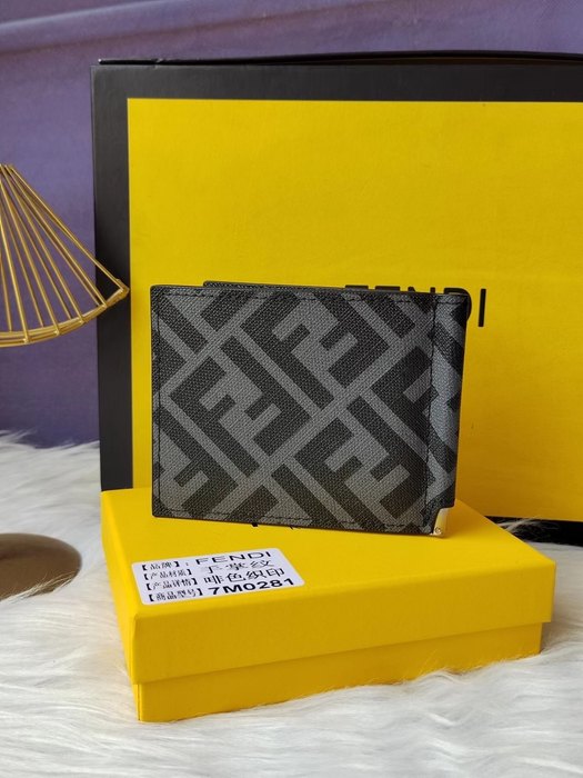 Card holder Fendi bi fold card holder Black