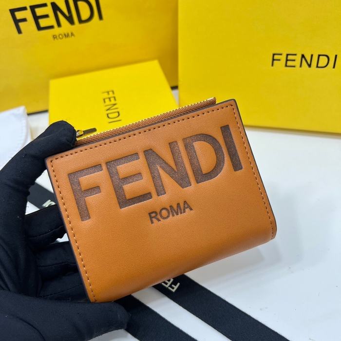 Card holder Fendi zip around card holder Brown Size 11.5x2x9.5cm