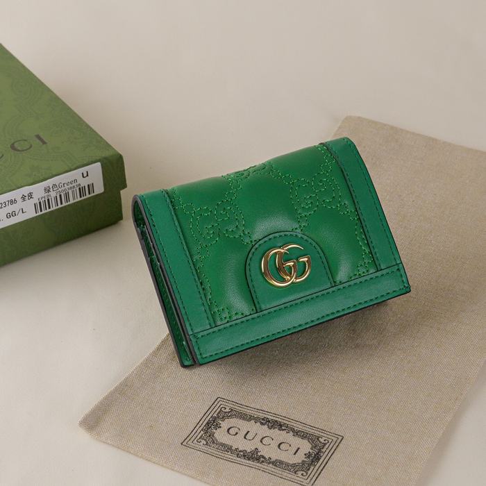 Card holder Gucci GG Marmont bi fold card wallet Beige Size 11x8.5x3cm