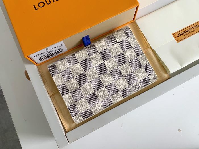 Card holder Louis Vuitton Damier Azur Beige Size 10x14cm
