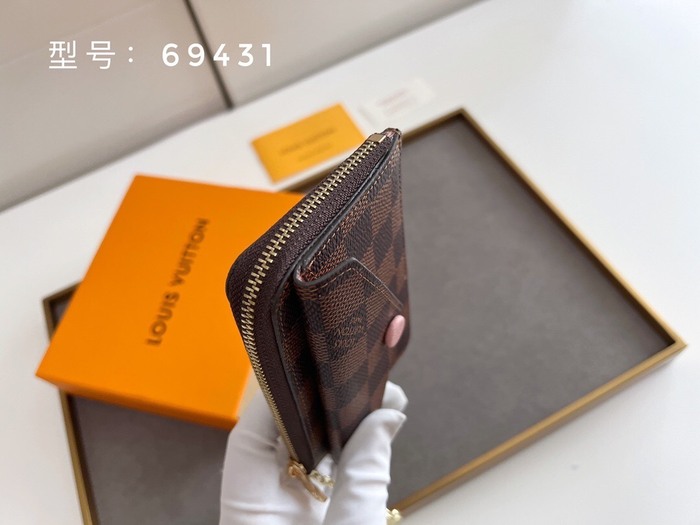 Card holder Louis Vuitton Damier Ebene Canvas Key Pouch Brown Size 13x9.5x2.5cm