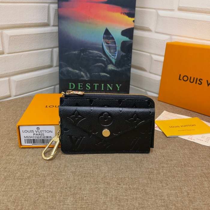 Card holder Louis Vuitton M69431 Monogram Embossed Black Size 13x9.5x2.5cm