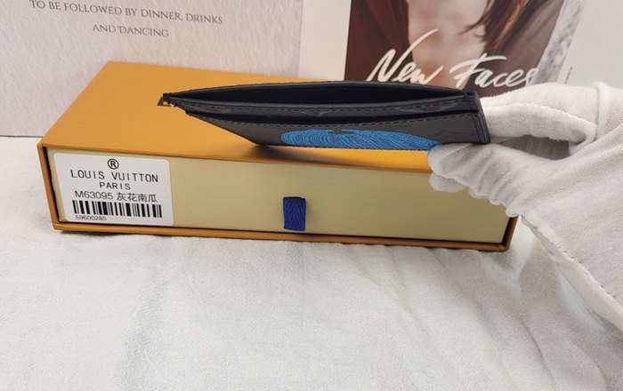 Card holder Louis Vuitton Monogram Pumpkin Print Black Size 7.5x11.1x1cm