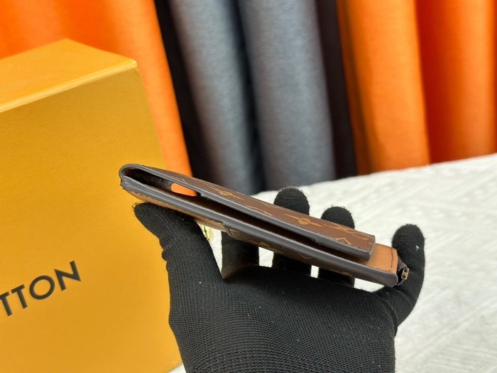 Card holder Louis Vuitton card holder with zipper Brown Size 13x18x1cm