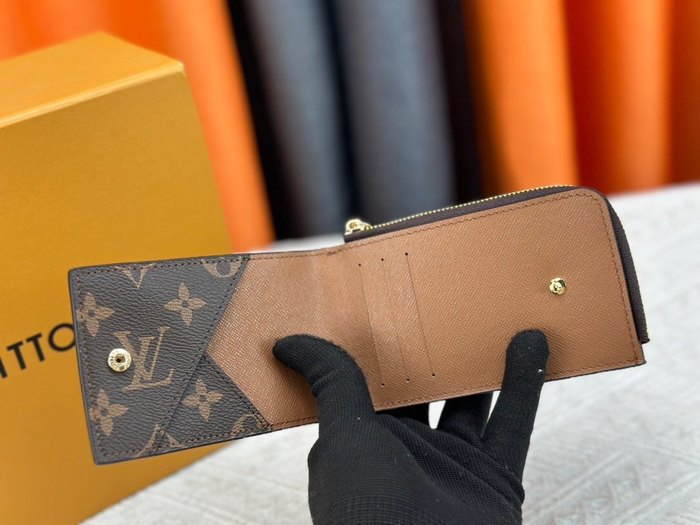 Card holder Louis Vuitton card holder with zipper Brown Size 13x18x1cm