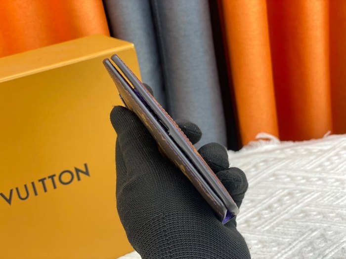 Card holder Louis Vuitton card holder Brown Size 7.5x11x1cm