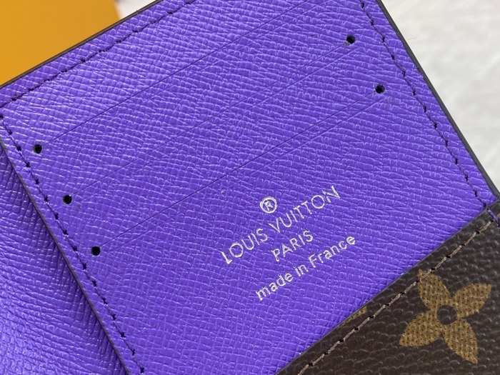 Card holder Louis Vuitton card holder Brown Size 7.5x11x1cm