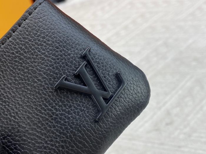 Card holder Louis Vuitton zippered card holder Black Size 12x7cm