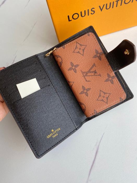 Card holder Louis Vuitton zippered card holder Brown Size 13x9cm