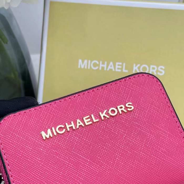 Card holder Michael Kors zip around card holder Red