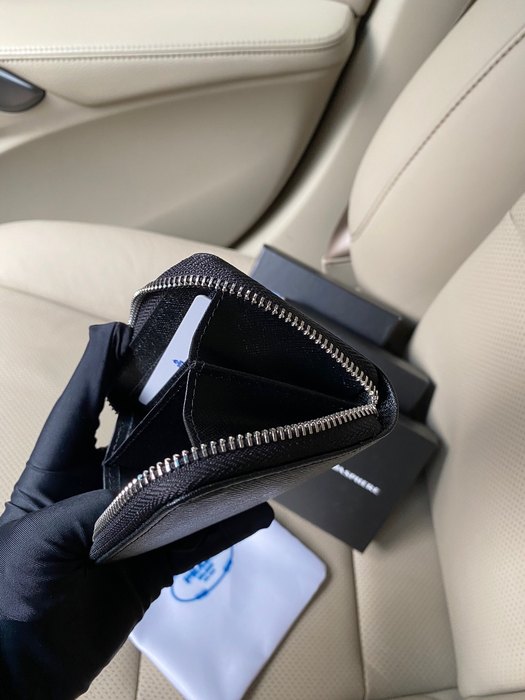 Card holder Prada zip around card holder Black Size 12x9x2.5cm