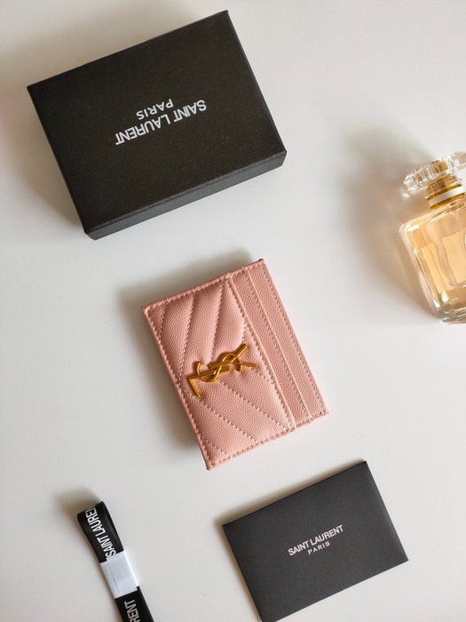 Card holder Saint Laurent quilted card holder Beige Size 10.5x7.5x0.5cm