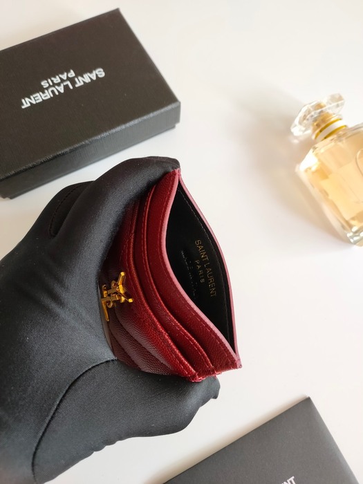 Card holder Saint Laurent quilted leather card holder Burgundy Size 10.5x7.5x0.5cm