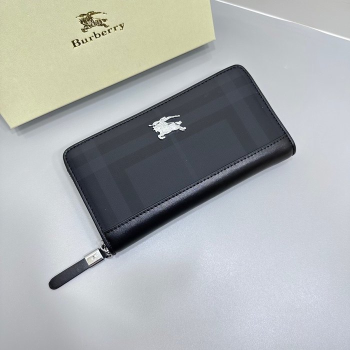 Clutch bag Burberry zip around long wallet Black Size 19x10cm