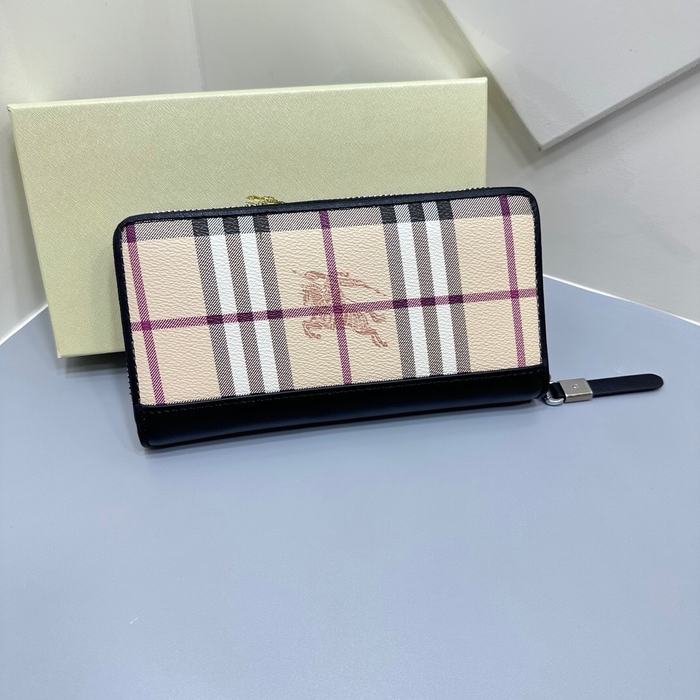 Clutch bag Burberry zip around wallet Beige Size 19x10cm