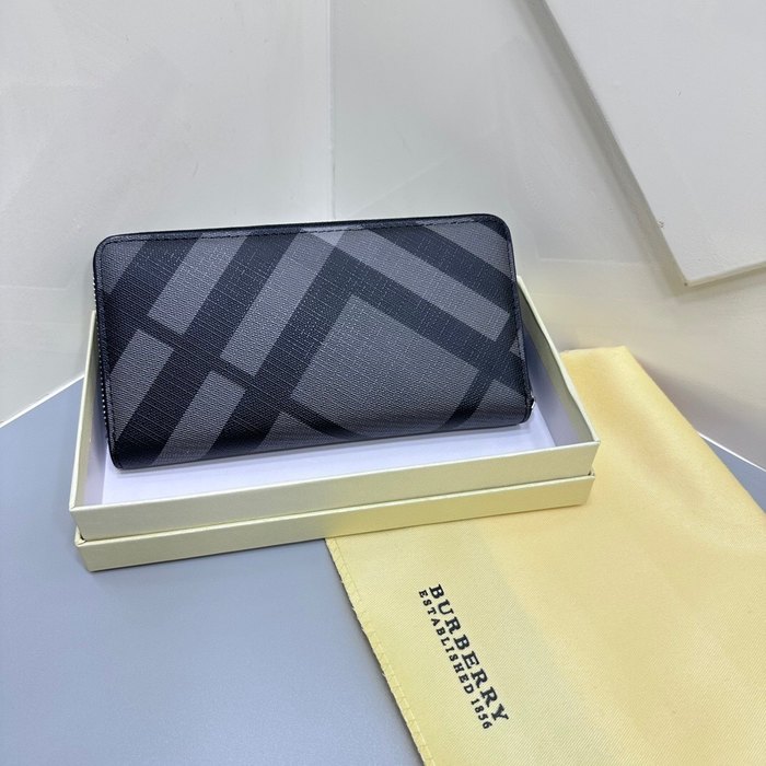 Clutch bag Burberry zip around wallet Black Size 19x10cm
