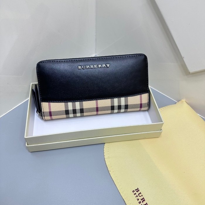 Clutch bag Burberry zip around Black Size 19x10cm