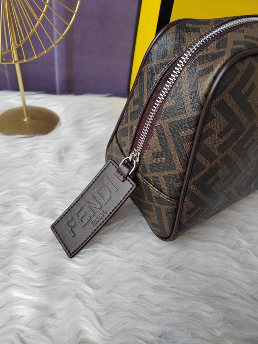 Clutch bag Fendi cosmetic pouch Brown Size 25x17x13cm