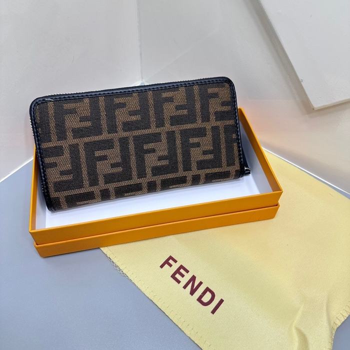 Clutch bag Fendi zip around wallet Brown Size 19x10cm