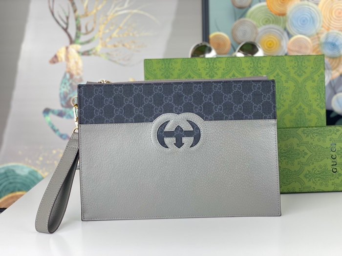 Clutch bag Gucci Grey Size 30.5x21x1.5cm