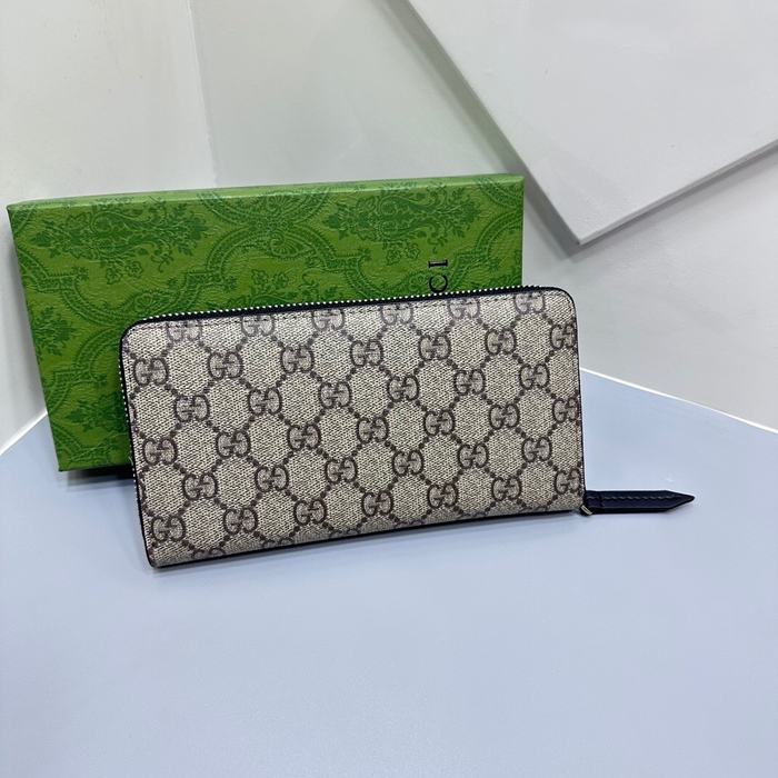Clutch bag Gucci zip around tiger print Beige Size 19x10cm