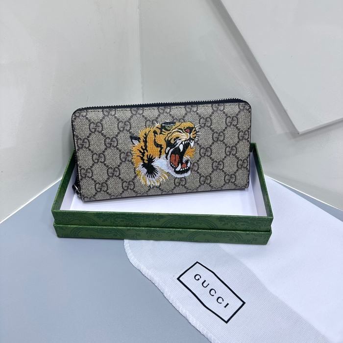 Clutch bag Gucci zip around tiger print Beige Size 19x10cm
