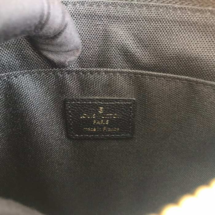 Clutch bag Louis Vuitton M62937 embossed leather clutch Black Size 29.5x21