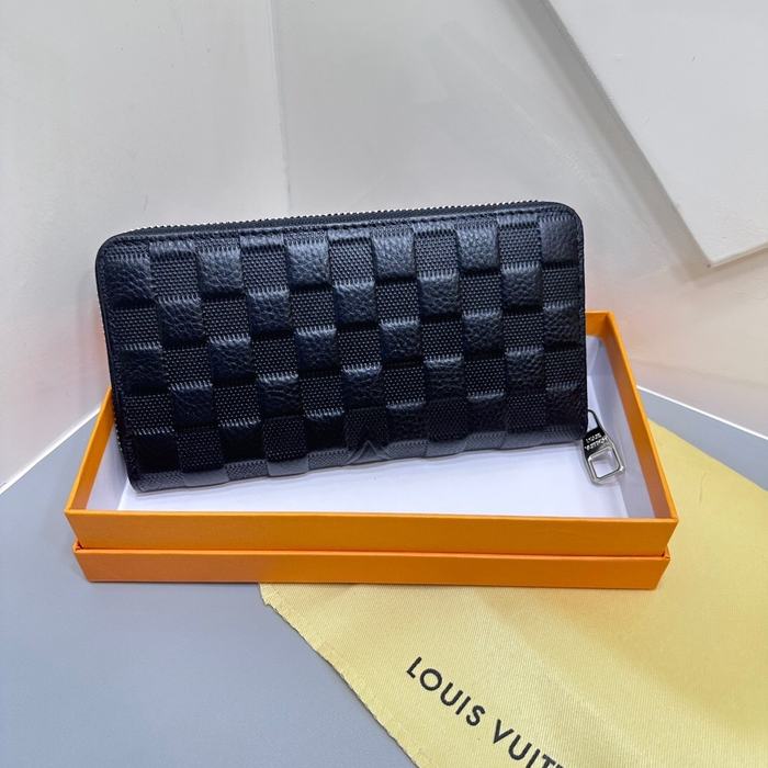 Clutch bag Louis Vuitton Zippy Damier Infini Black Size 19x10cm
