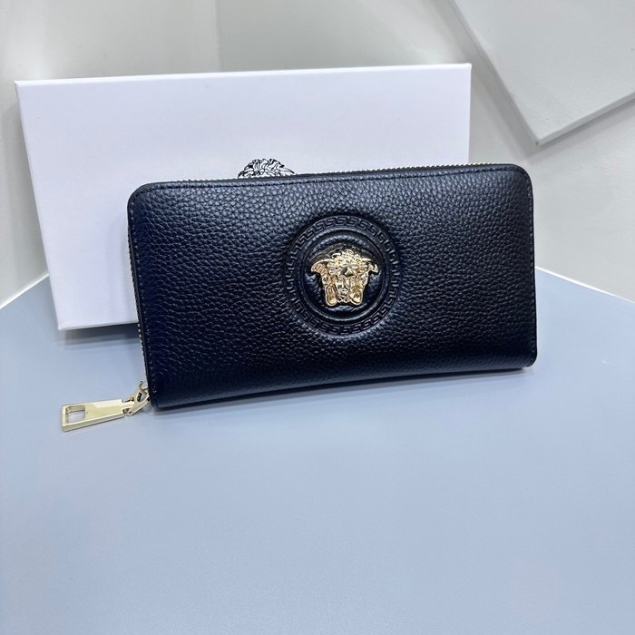 Clutch bag Versace zip around long wallet Black Size 19x10cm