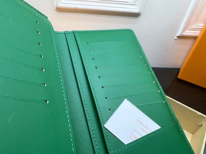 Men's wallet Louis Vuitton long bifold Beige Size 10x19x2