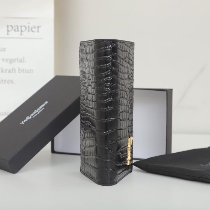 Men's wallet Yves Saint Laurent long crocodile embossed men's wallet Black Size 11x18x2cm