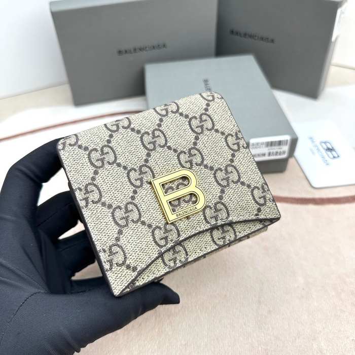 Wallet Balenciaga mini embossed leather wallet Beige Size 10.9x7.9x4.8cm