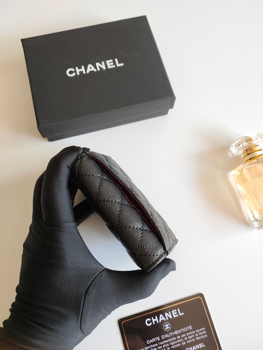 Wallet CHANEL Black Size 7.5x11.3x2.1cm
