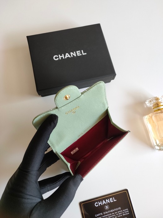 Wallet CHANEL classic flap Green Size 7.5x11.3x2.1cm