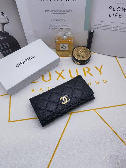 Wallet Chanel quilted long wallet Black
