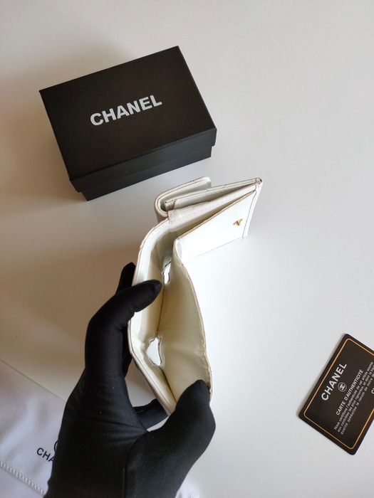 Wallet Chanel small flap wallet White