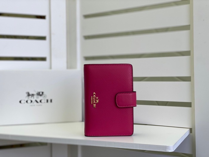 Wallet Coach medium bifold Burgundy Size 15x11cm