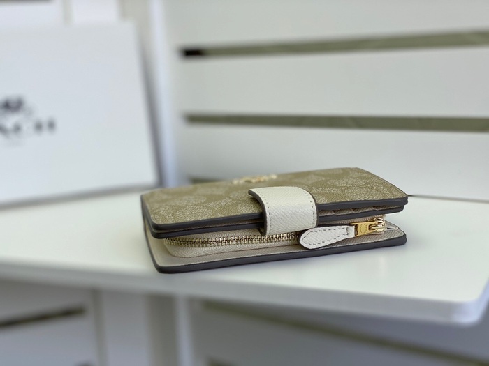 Wallet Coach medium long wallet Beige Size 13.5x9x3cm