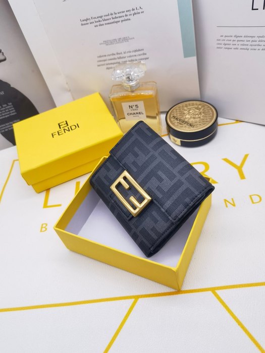 Wallet Fendi FF logo buckle compact wallet Black
