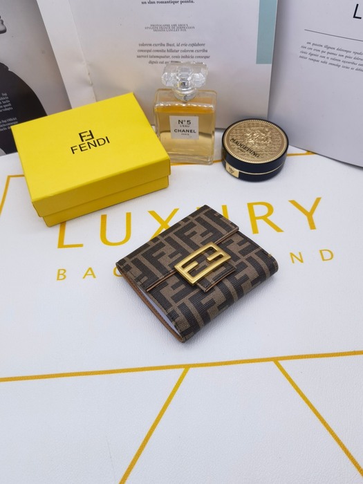 Wallet Fendi FF logo buckle compact wallet Black