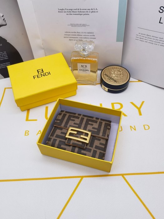 Wallet Fendi FF logo buckle compact wallet Black